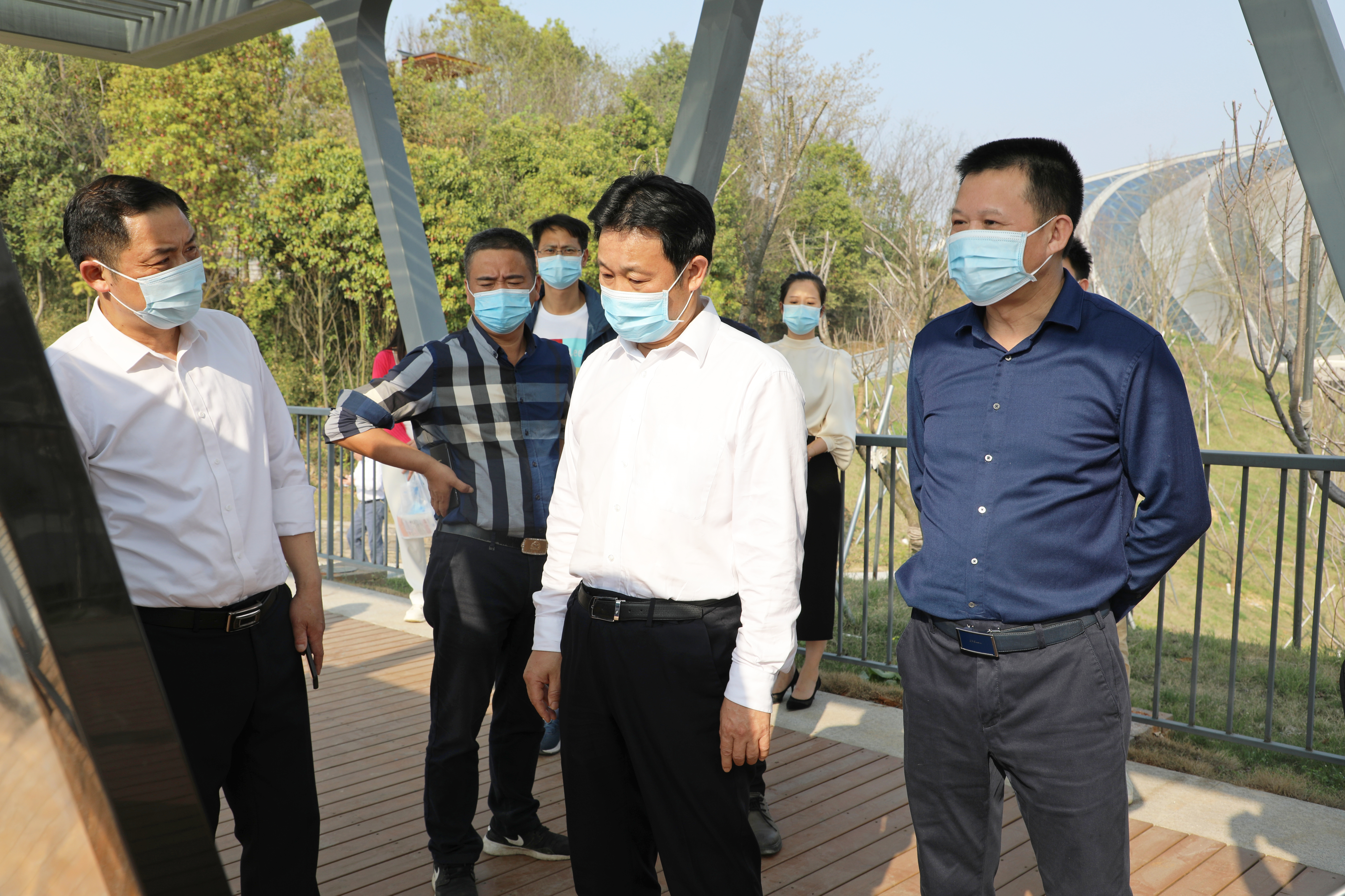 3月15日，市委副書記、湖南省第十四屆運動會，第十一屆殘疾人運動會岳陽市籌備委員會執(zhí)行主任李摯調(diào)研第十四屆省運會部分場館建設項目。.jpg